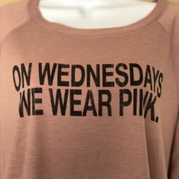 Wednesdays We Wear Pink Top Shirt Sweatshirt Saks - Picture 2 of 5